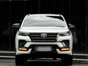 Jual bekas Fortuner 2.8 GR Sport 2023,lokasi di  ,Sleman Kab.