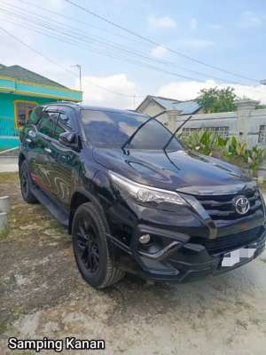 Jual bekas FORTUNER DISEL TRD 2020 Siap Pakai ISTIMEWA,lokasi di Deli Serdang Kab.