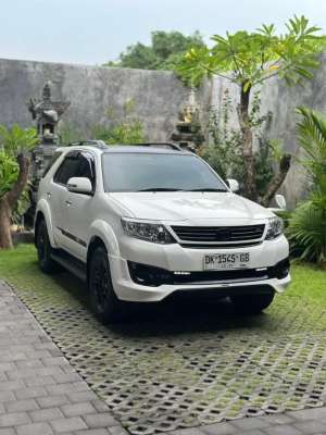 Jual bekas FORTUNER G TRD 2014 MATIC BENSIN ISTIMEWA,lokasi di  