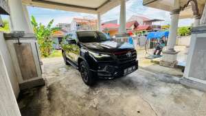 Jual bekas Fortuner SRZ 2.7 Automatic 2020,lokasi di Balikpapan Kota
