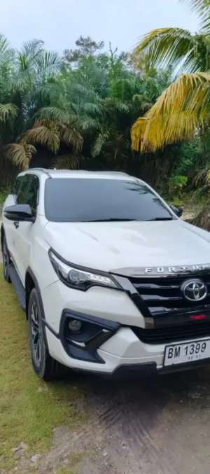 Jual bekas Fortuner TRD 2020 450 nego,lokasi di Indragiri Hulu Kab.
