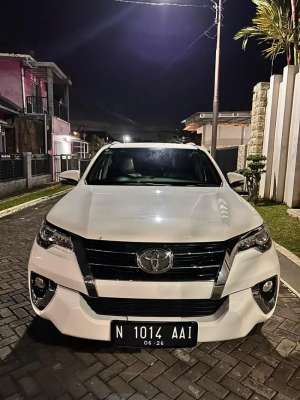 Jual bekas Fortuner vrz 2016,lokasi di Malang Kota