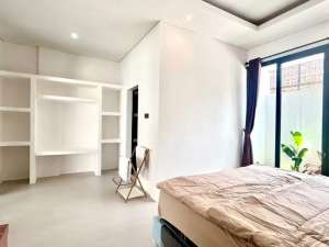 Freehold - Brand New Freehold Villa in Tumbak Bayuh, Canggu, Bali lokasi di Kediri Kota, tersedia melalui melalui situs Olx