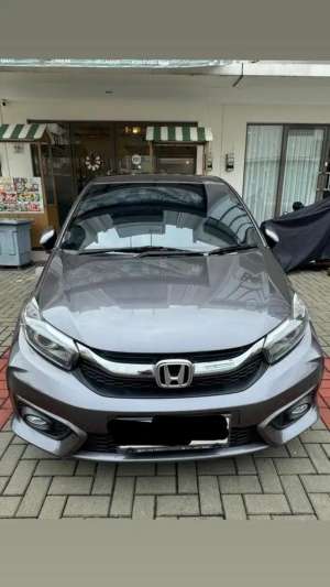 Jual bekas FS BRIO GRAY METALIC LOW KM , UPGRADE Banyak bgt,lokasi di Tangerang Kab.
