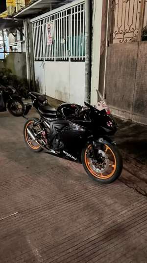 Jual bekas fs Suzuki GSX 3018,lokasi di Jakarta Pusat