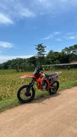 Jual bekas FS Trail supermoto honda tiger2000GL Cw200,lokasi di  ,Karawang Kab.