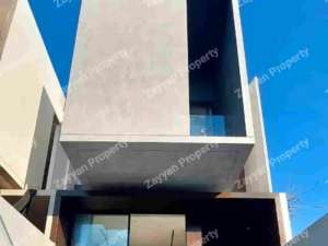 Full Furnished Rumah Cantik Mojoarum Dharmahusada Surabaya lokasi di Surabaya Kota, tersedia melalui melalui situs Olx