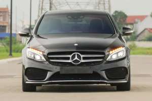 Jual bekas Full Opt Mercedes Benz C250 AMG 2015 HUD PBD Burmeister Black 320i,lokasi di Jakarta Selatan