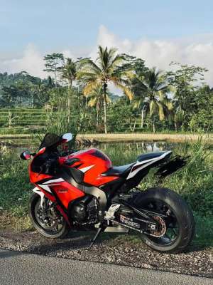 Jual bekas FULL PAPERHonda CBR 1000 RR 20th Anniv 2012 CBR1000 CBR 1000,lokasi di Serang Kota