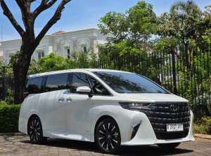 Jual bekas FULL PPF ALPHARD G HEV HYBRID 2.5 AT 2024 PUTIH RASA BARU PERFECT,lokasi di Tangerang Kota
