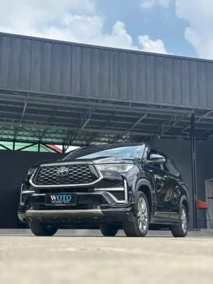 Jual bekas GARANSI 2THToyota Zenix 2.0 Q Hybrid Modelista CVT TSS 2022,lokasi di  