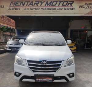 Jual bekas Grand Innova Diesel Terawat Automatic Putih Tahun 2015 Termurah Bagus,lokasi di Palembang Kota