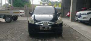 Jual bekas Grand livina 2012 manual hitam,lokasi di Banjarmasin Kota