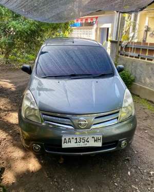 Jual bekas Grand Livina 2012 plat AA pajak panjang,lokasi di Sleman Kab.