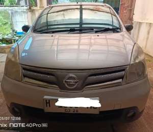 Jual bekas Grand livina 2013,lokasi di Semarang Kota