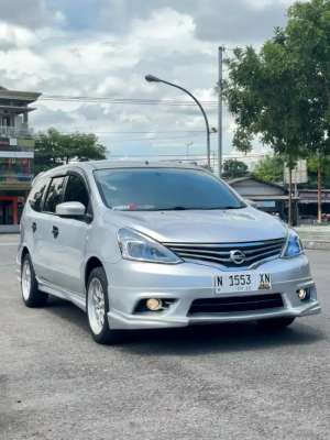 Jual bekas grand Livina 2013 modifikasi,lokasi di Blitar Kab.
