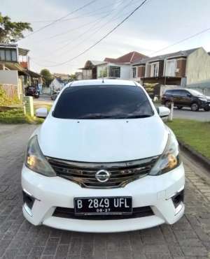 Jual bekas Grand livina xv hws 2017 matic istimewa sekali,lokasi di Tangerang Selatan Kota