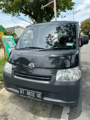 Jual bekas Granmax pu 1.3 Manual 2022,lokasi di Balikpapan Kota