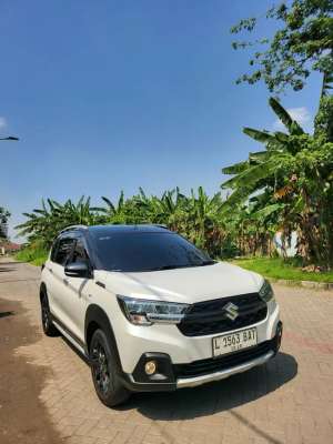 Jual bekas Gress Mobil KutisariSuzuki XL 7 Alpha Hybrid Two Tone AT 2023,lokasi di Surabaya Kota