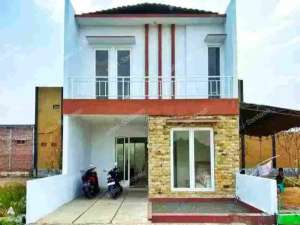 griya palapa rumah 2 lantai strategis lokasi di Mojokerto Kab., tersedia melalui melalui situs Olx