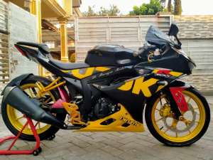 Jual bekas GSX 150 keyless lengkap mesin segel keterangan detail di bawah,lokasi di Tangerang Kab.