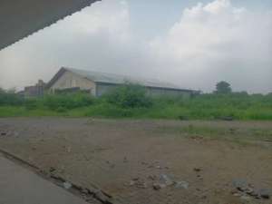 Gudang Disewakan Di Pinggir Jalan Besar Kota Bekasi lokasi di Bekasi Kota, tersedia melalui melalui situs Olx