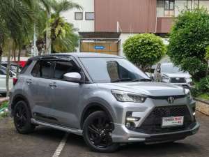 Jual bekas Harga CashKredit Toyota Raize 1.0T GR Sport CVT TSS Two Tone,lokasi di Jakarta Selatan