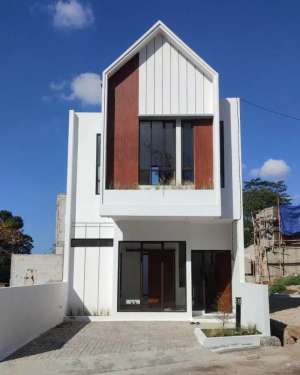 HARGA SPESIAL BAGI YANG WA HARI INI Rumah di Cluster Padasuka Cikutra lokasi di Bandung Kota, tersedia melalui melalui situs Olx