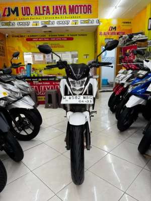 Jual bekas Harga TerjangkauHonda CB 150R Streetfire th 2016,lokasi di  
