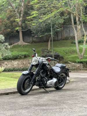 Jual bekas harley davidson fatboy 2013,lokasi di Bandung Kota