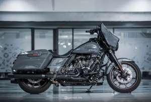 Jual bekas Harley Davidson Street glide ST 2022 FP,lokasi di Jakarta Selatan