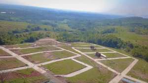 Harmoni farmhouse Bogor Kavling Villa Kayu Estetik dan Kebun Anggur lokasi di Bogor Kab., tersedia melalui melalui situs Olx