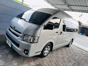 Jual bekas Hiace 2016 commuter silver haice comuter haies computer,lokasi di Malang Kab.