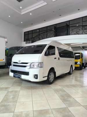 Jual bekas Hiace 3.0 FL Th2024 Km-20rbMasih Garansi,lokasi di Kab. Badung