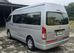 Jual bekas Hiace commuter euro 4 2022,lokasi di Boyolali Kab.
