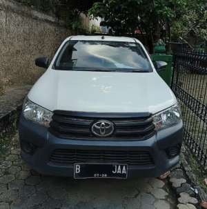 Jual bekas Hilux Solar Single Cabin 4x2 2020,lokasi di Bekasi Kota