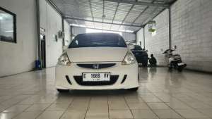Jual bekas HND JAZZ VITEX SPORTY AT 2007,lokasi di  