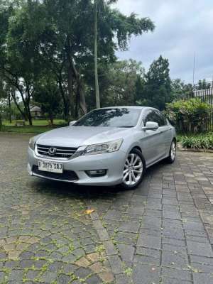Jual bekas Honda Accord 2013,lokasi di  ,Tangerang Kota
