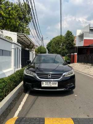 Jual bekas Honda Accord 2014 Bensin,lokasi di Medan Kota