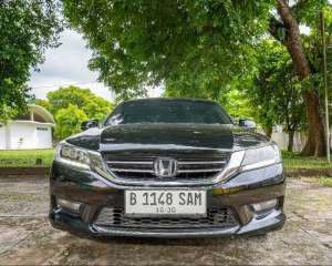 Jual bekas Honda Accord 2015 VTIL Automatic,lokasi di Palembang Kota