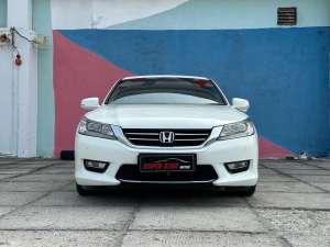 Jual bekas Honda Accord 2.4 VTIL facelift AT Matic 2013 siap pakai,lokasi di Jakarta Timur