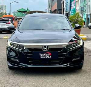 Jual bekas Honda Accord Turbo 2023 Antik Low KM Murah Bekas Hitam Genap Garansi,lokasi di Jakarta Pusat