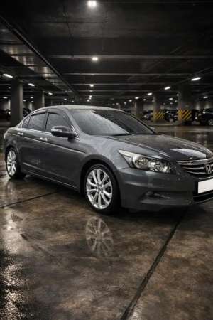 Jual bekas Honda Accord VTI-L 2.4 AT 2012,lokasi di Jakarta Timur