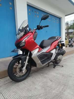 Jual bekas Honda ADV 150 CBS 2021 mulus,lokasi di Bandung Kota