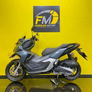 Jual bekas Honda ADV 160 Tahun 2024 Second Mulus Istimewa Pajak On,lokasi di Tangerang Selatan Kota