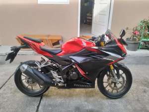 Jual bekas HONDA ALL NEW CBR TH 2022 ISTIMEWA JARANG PAKE,lokasi di Bekasi Kota