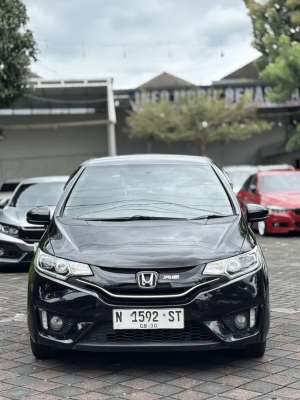 Jual bekas Honda All New Jazz Rs 2015 Automatic,lokasi di Malang Kota