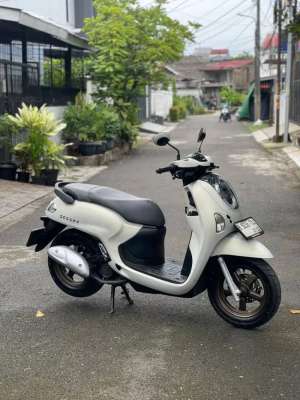 Jual bekas HONDA ALL NEW SCOOPY PRESTIGE 2025,lokasi di Jakarta Barat