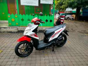 Jual bekas Honda Beat 110cc PGM-FI Tahun 2016,lokasi di  