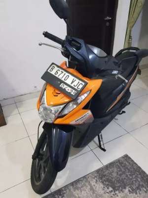 Jual bekas Honda Beat 2014 injection B TNG ors pjk panjang,lokasi di Tangerang Kab.